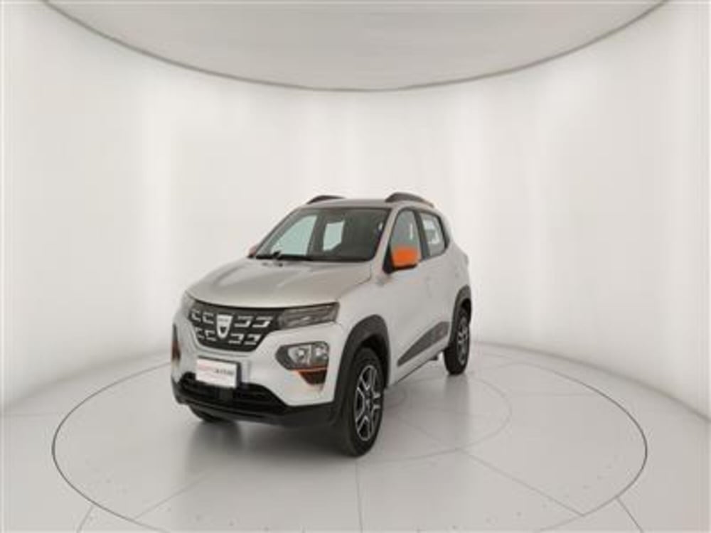 Dacia Spring usata a Bari