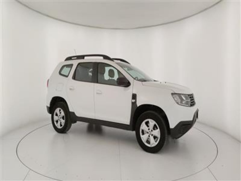 Dacia Duster usata a Bari (10)