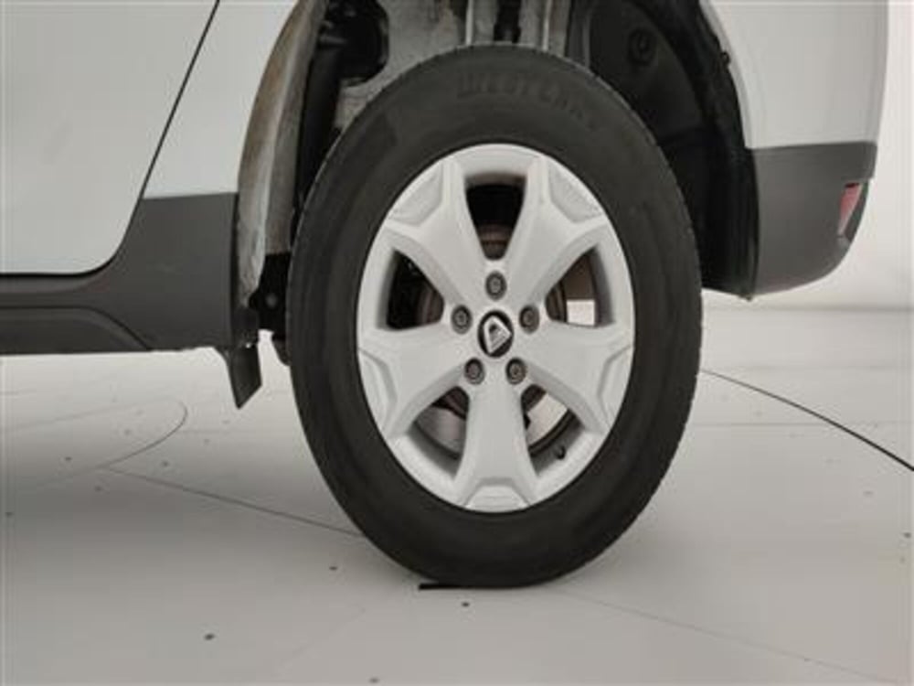 Dacia Duster usata a Bari (12)