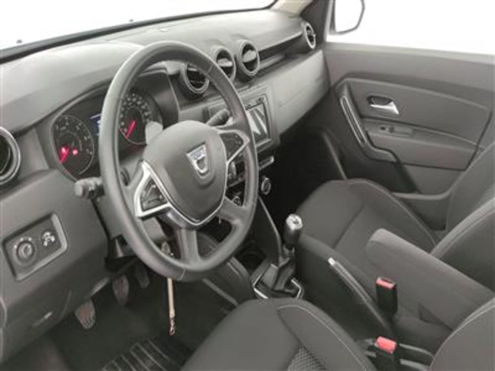 Dacia Duster usata a Bari (13)