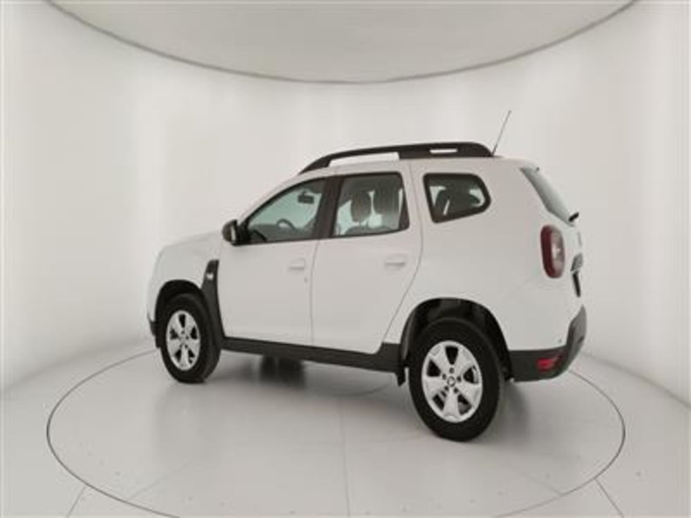 Dacia Duster usata a Bari (4)
