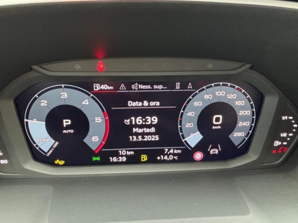 Audi Q3 Sportback nuova a Cuneo (11)