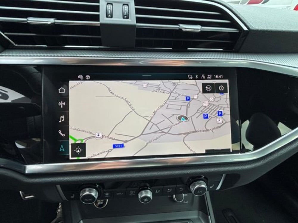 Audi Q3 Sportback nuova a Cuneo (16)
