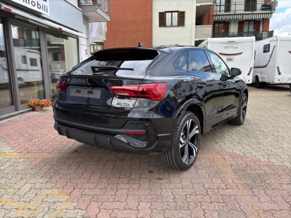 Audi Q3 Sportback nuova a Cuneo (5)