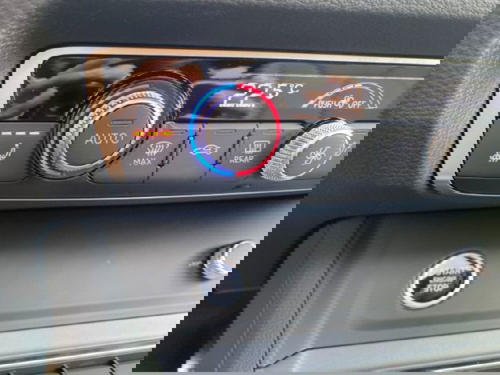 Audi Q3 Sportback nuova a Cuneo (13)