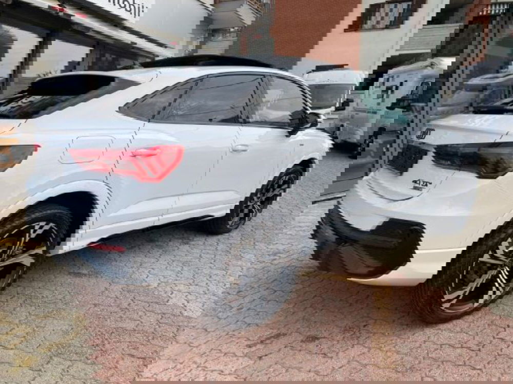 Audi Q3 Sportback nuova a Cuneo (8)