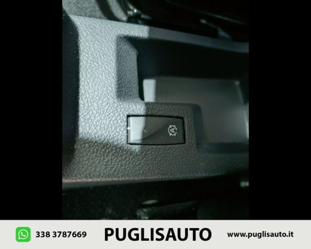 Dacia Dokker usata a Catania (18)