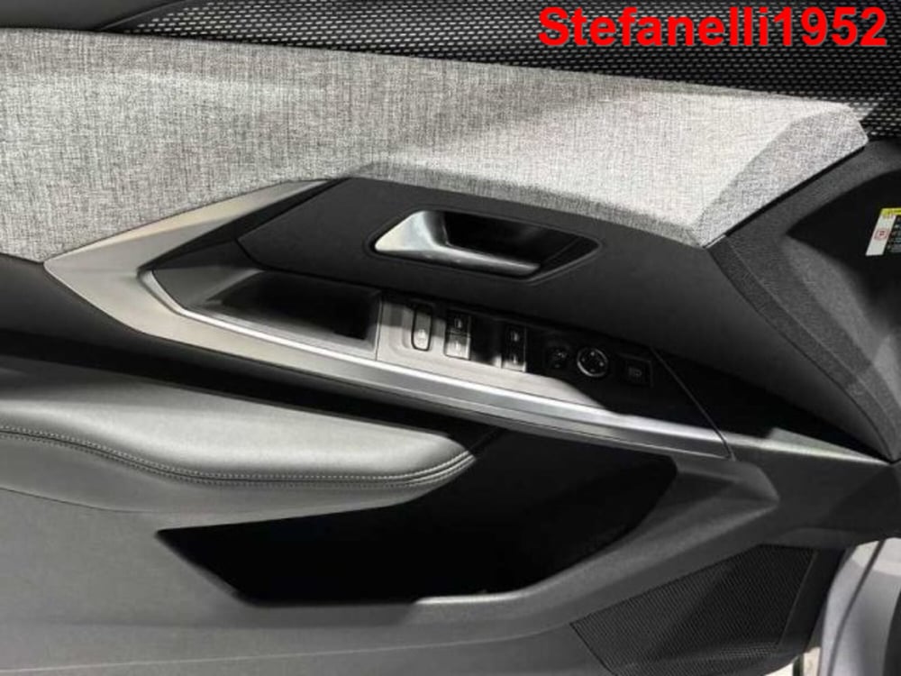 Peugeot 5008 nuova a Bologna (10)