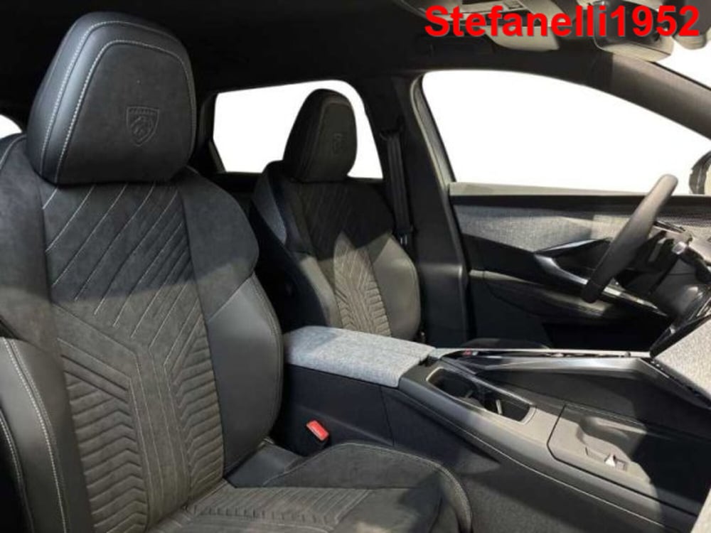 Peugeot 5008 nuova a Bologna (16)