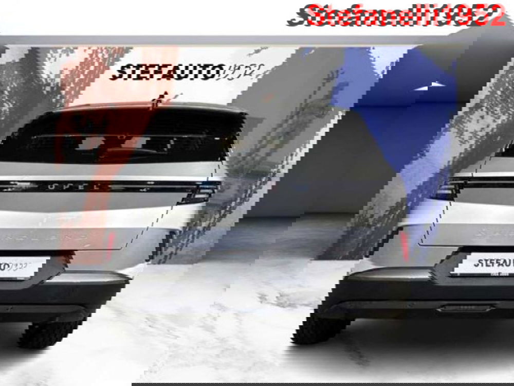 Opel Grandland nuova a Bologna (6)