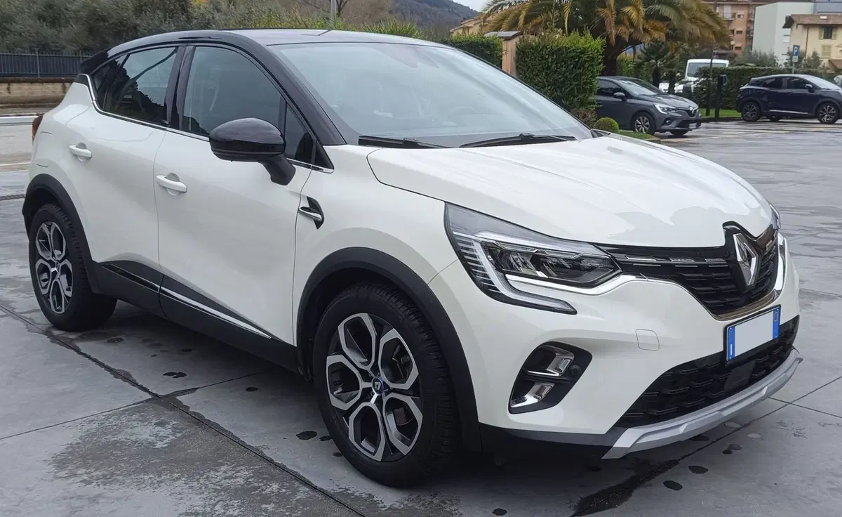 Renault Captur usata a Frosinone (8)