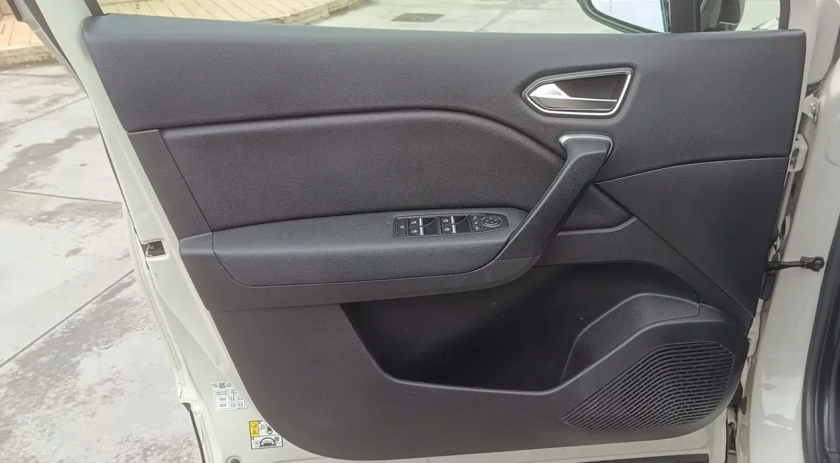 Renault Captur usata a Frosinone (9)