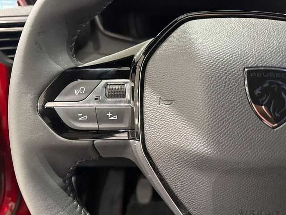 Peugeot 2008 nuova a Napoli (15)