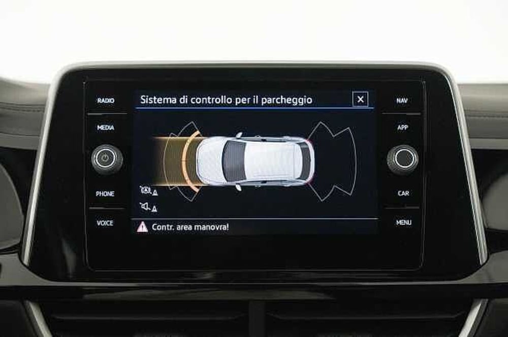 Volkswagen T-Roc usata a Como (15)