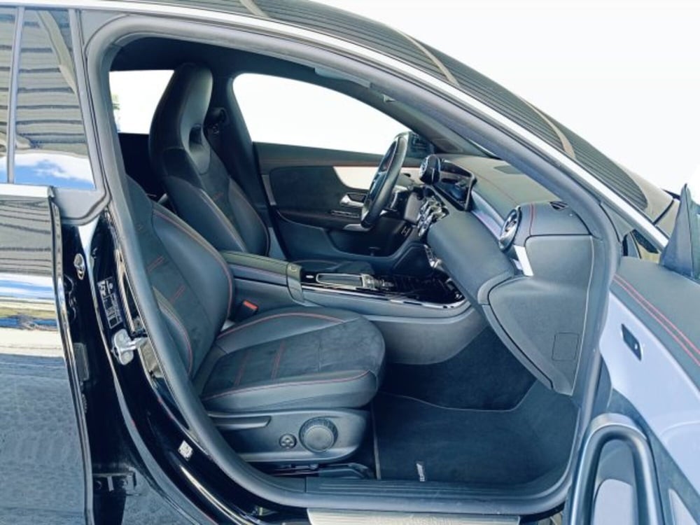 Mercedes-Benz CLA Shooting Brake usata a Teramo (13)
