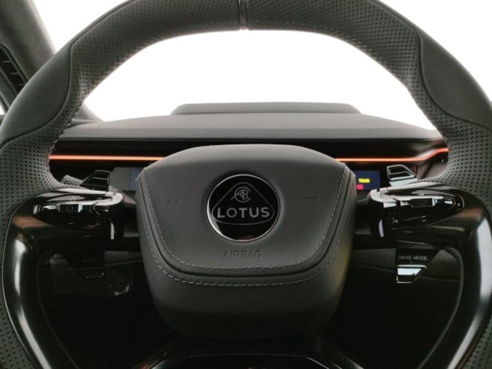 Lotus Emeya nuova a Modena (20)