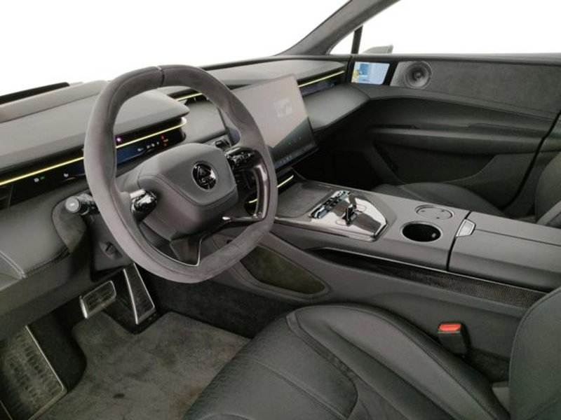 Lotus Emeya usata a Modena (15)