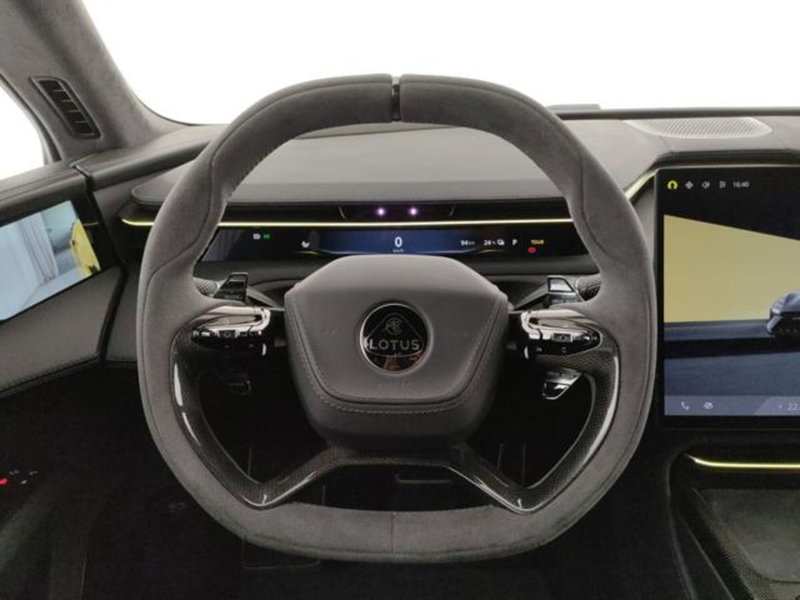 Lotus Emeya usata a Modena (17)