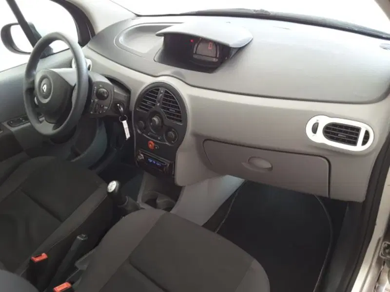 Renault Modus usata a Firenze (9)