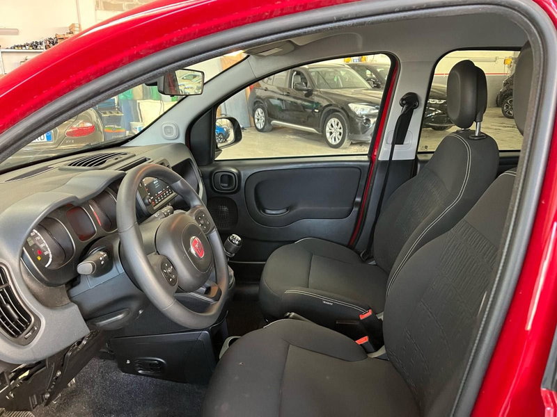 Fiat Panda Cross usata a Milano (11)