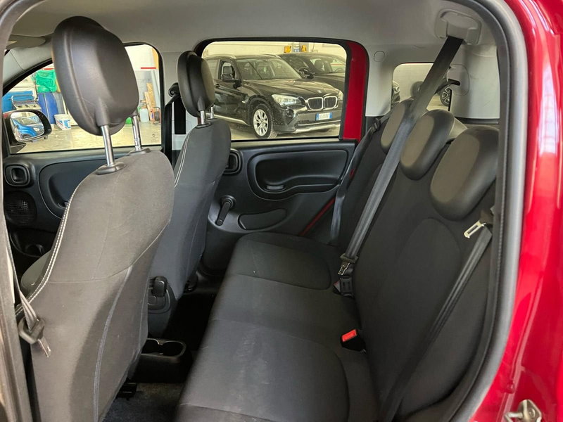 Fiat Panda Cross usata a Milano (13)