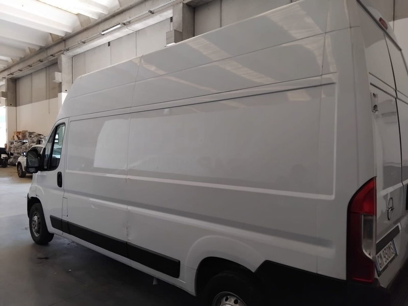 Opel Movano Furgone usata a Milano (6)