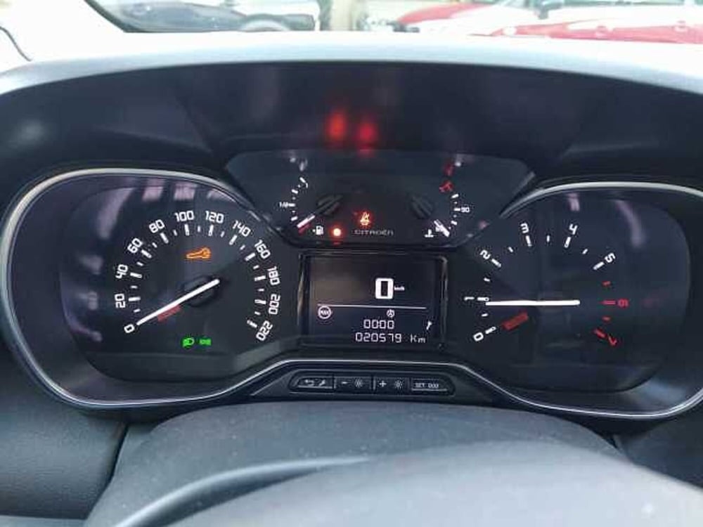 Citroen C3 Aircross usata a Milano (19)