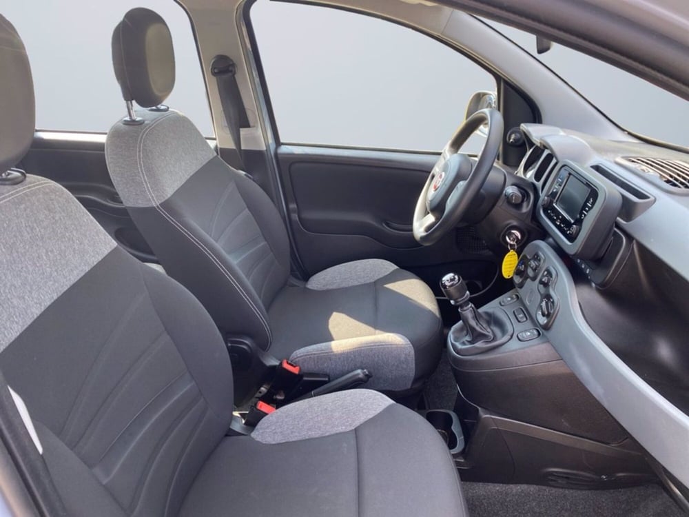 Fiat Panda Cross usata a Milano (11)