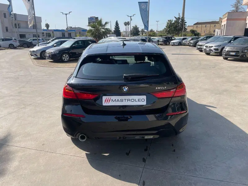 BMW Serie 1 usata a Lecce (12)