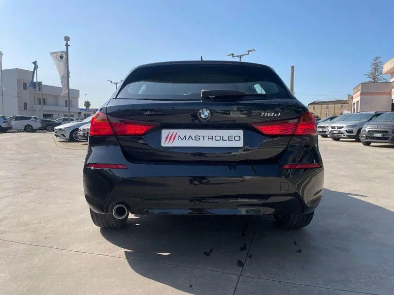BMW Serie 1 usata a Lecce (13)