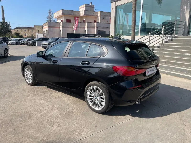 BMW Serie 1 usata a Lecce (14)