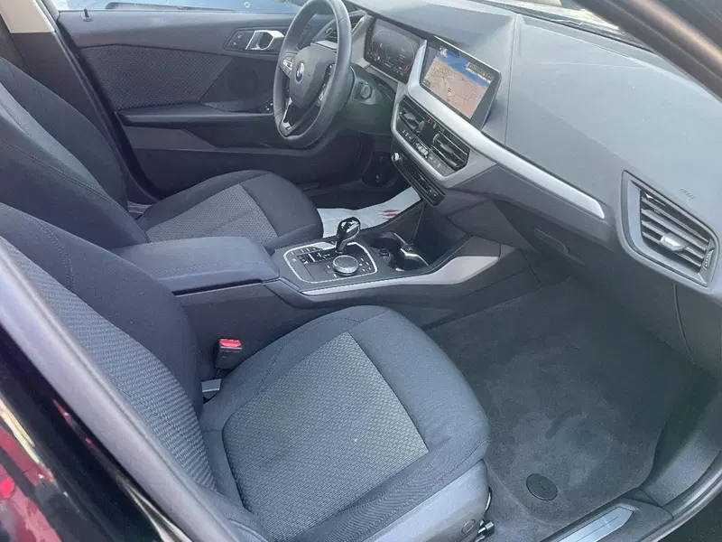 BMW Serie 1 usata a Lecce (16)