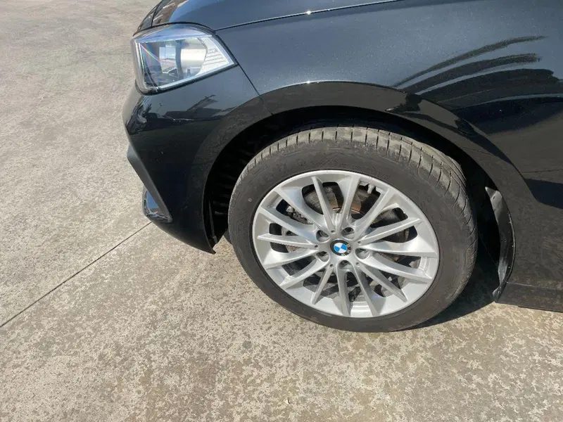BMW Serie 1 usata a Lecce (4)