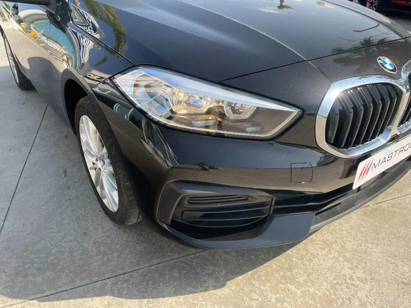 BMW Serie 1 usata a Lecce (9)