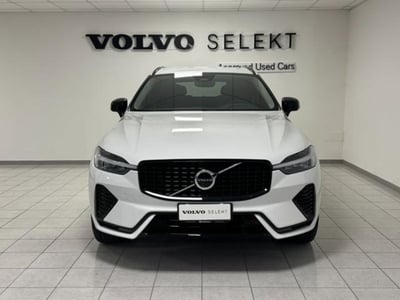 Volvo XC60 B4 (d) AWD automatico Plus Dark nuova a Lurate Caccivio