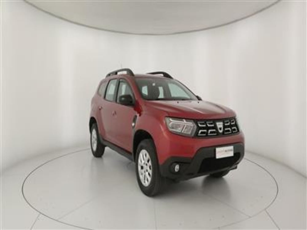 Dacia Duster usata a Bari (11)