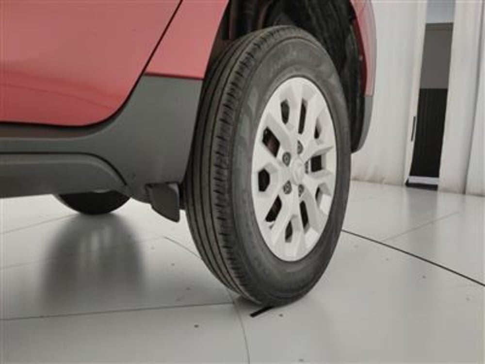Dacia Duster usata a Bari (12)