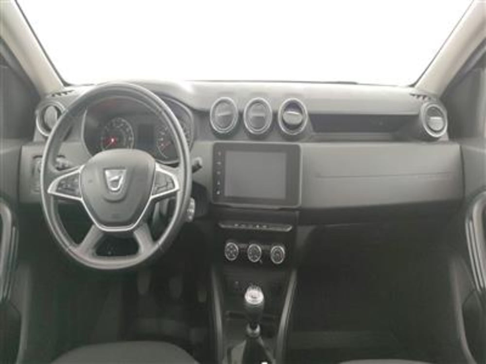 Dacia Duster usata a Bari (15)