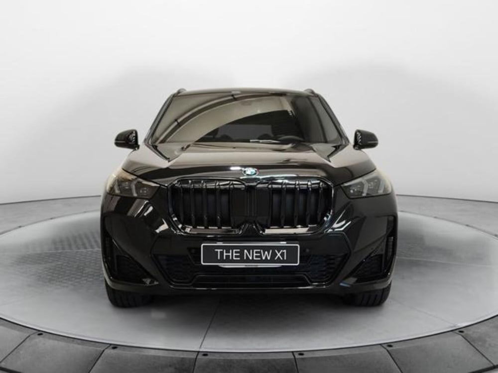 BMW X1 nuova a Modena (17)