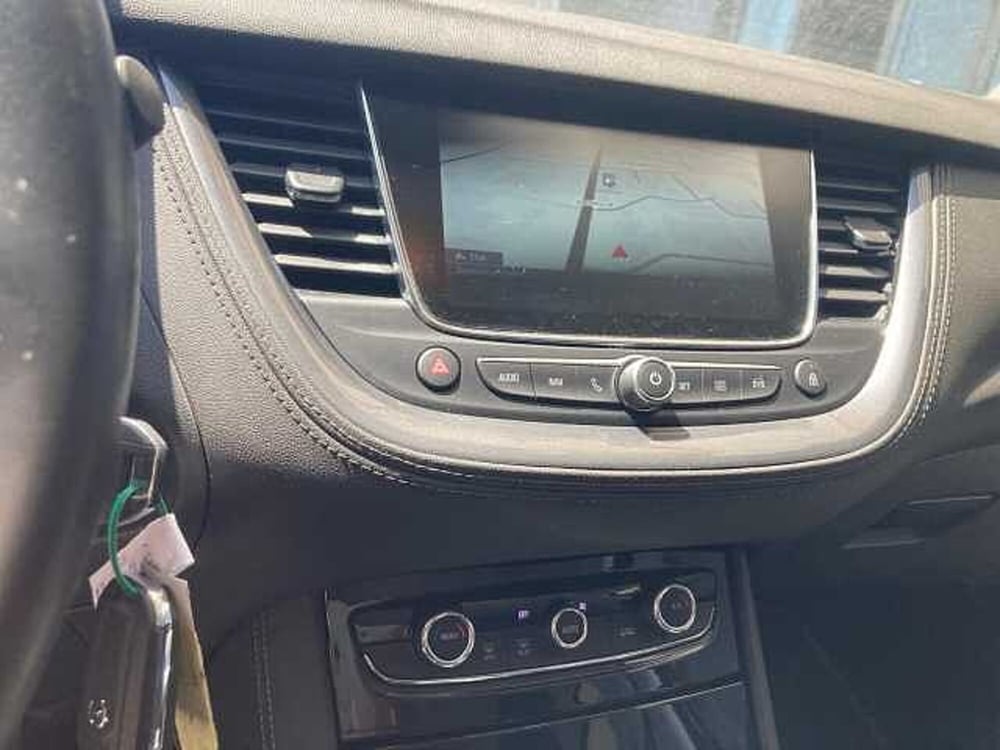 Opel Grandland X usata a Messina (14)