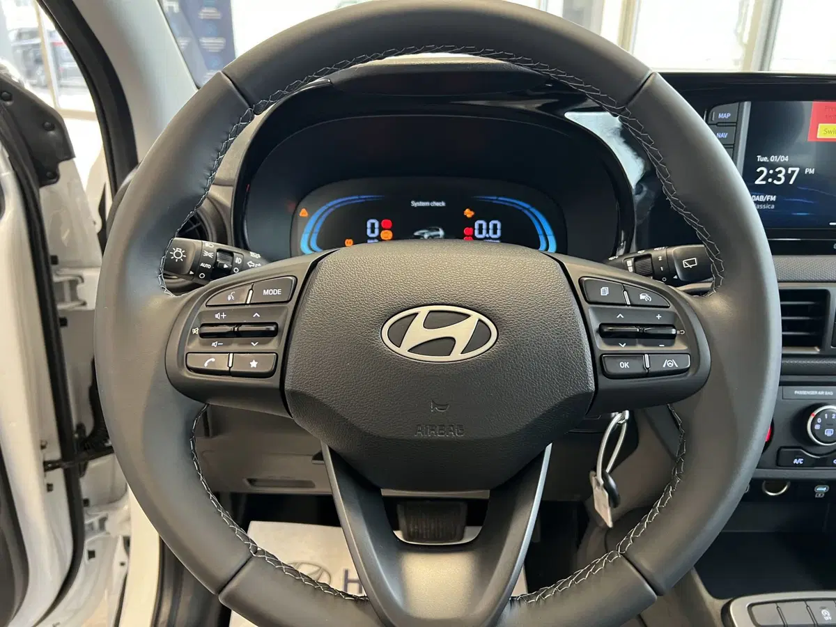 Hyundai i10 nuova a Macerata (8)