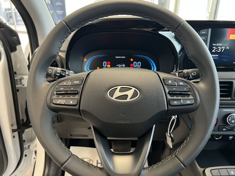 Hyundai i10 nuova a Macerata (8)