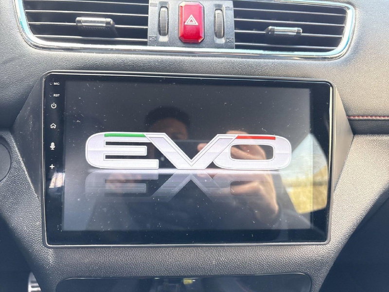 Evo Evo 3 usata a Venezia (17)