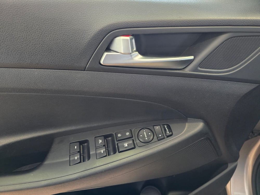 Hyundai Tucson usata a Rimini (16)