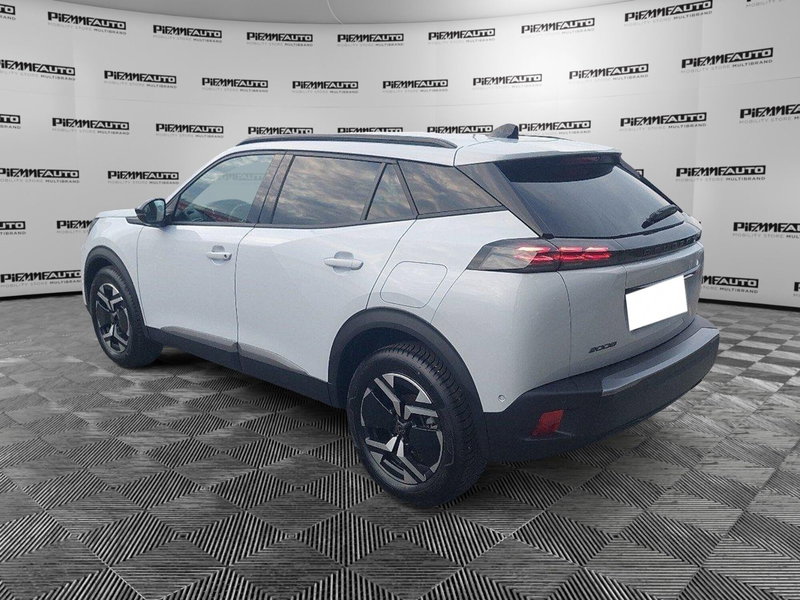 Peugeot 2008 nuova a Parma (3)