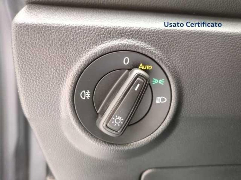 Volkswagen T-Roc usata a Avellino (14)