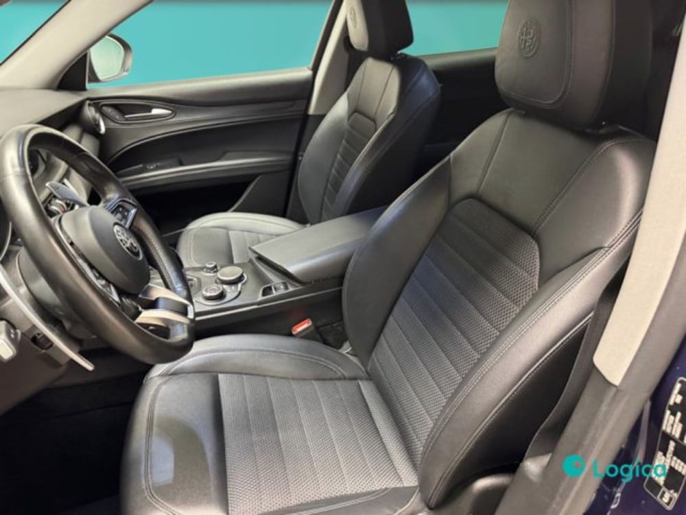 Alfa Romeo Stelvio usata a Biella (16)