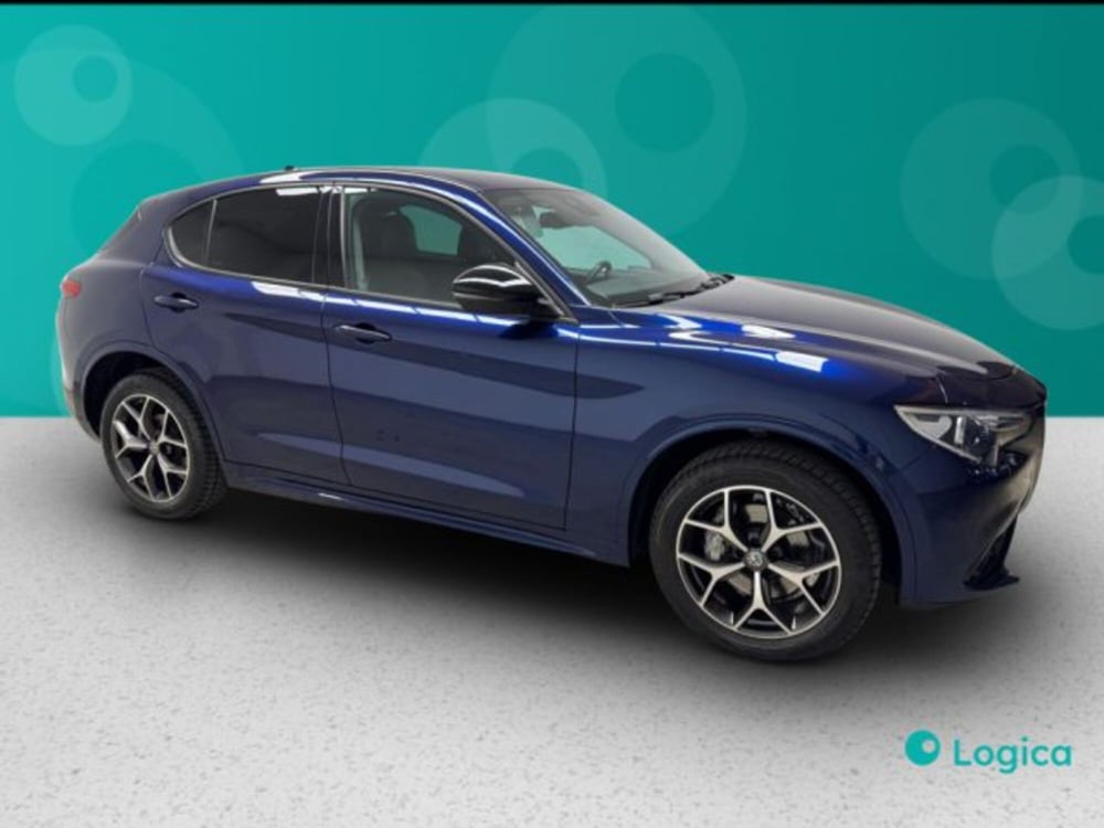 Alfa Romeo Stelvio usata a Biella (7)