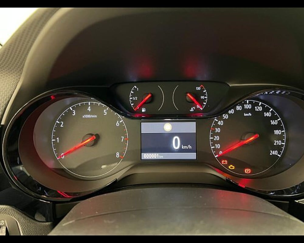 Opel Corsa nuova a Alessandria (14)
