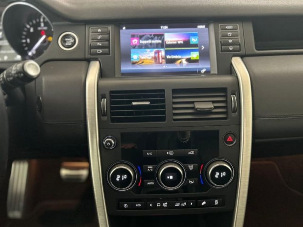 Land Rover Discovery Sport usata a Modena (10)